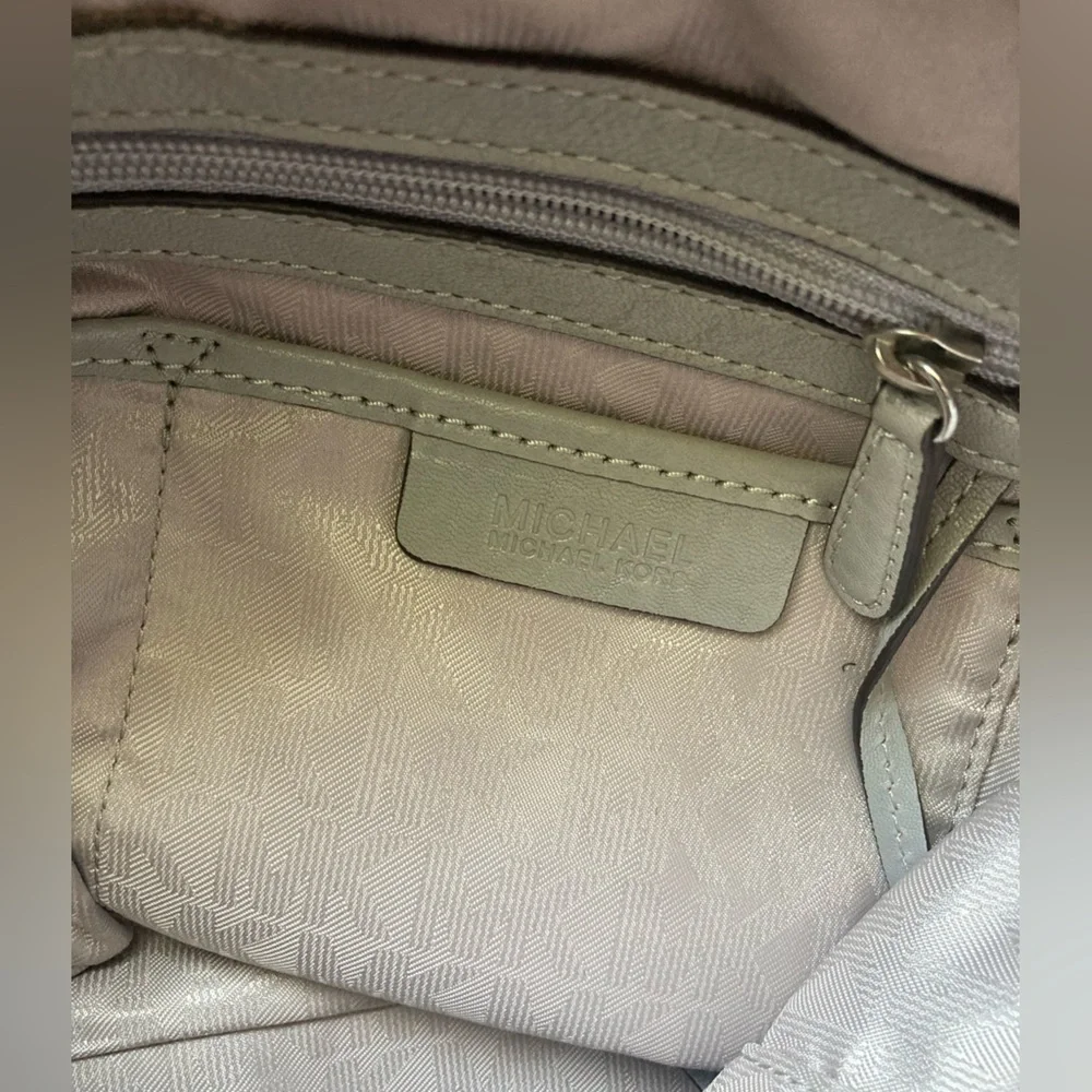 Michael Kors Gray leather bag with studded handles and Shoulder strap